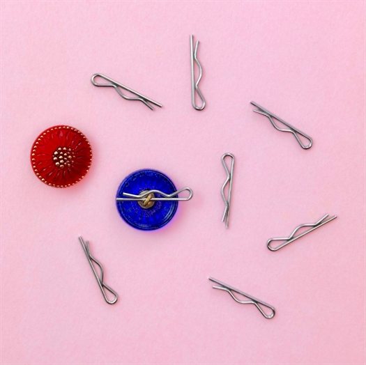 Clips til knapper - sølv fra Fine Detail